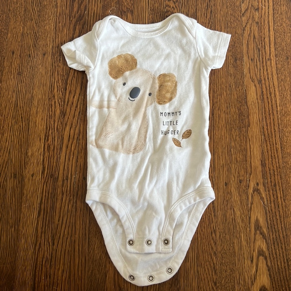 Mommy’s little higher koala 🐨 short sleeve onesie